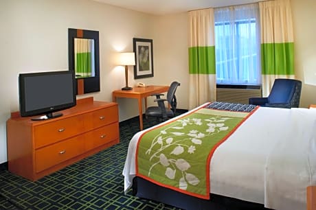 King Room with Spa Bath