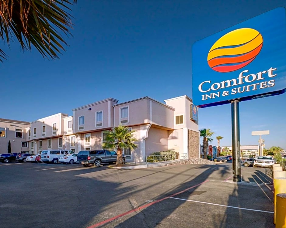 Comfort Inn & Suites I-10 Airport