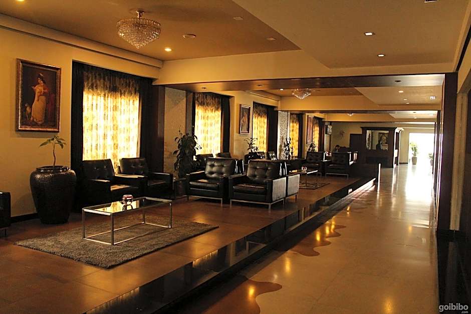 Hotel The President