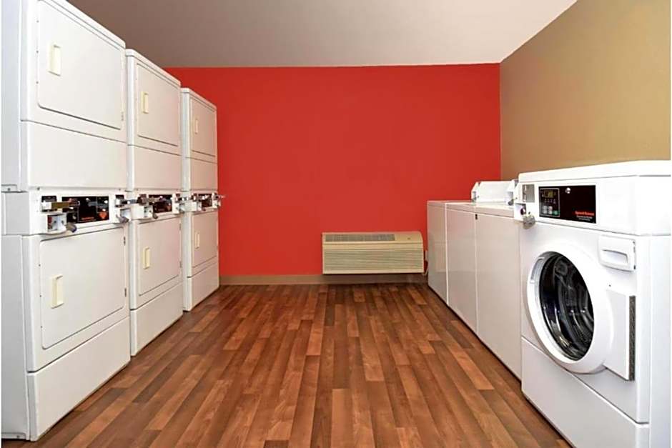 Studio 6 Extended Stay Fishkill Route 9 NY
