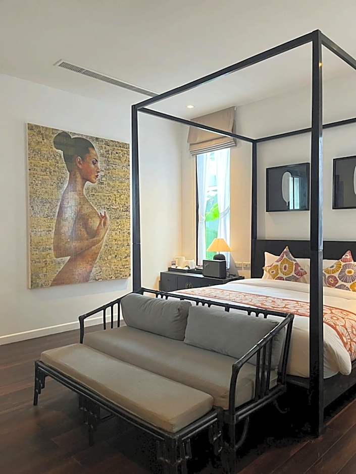 Photo 1 of 4 of Deluxe Junior Suite