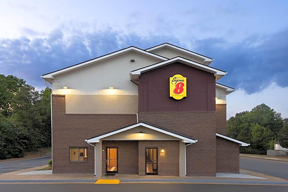 Super 8 by Wyndham Richmond Midlothian Turnpike