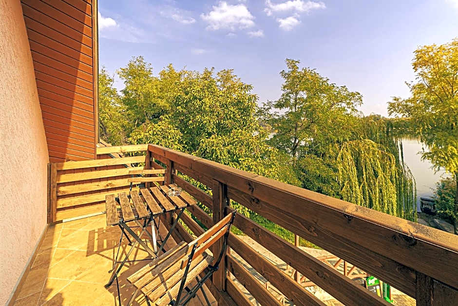 Mártoni Resort & Restaurant