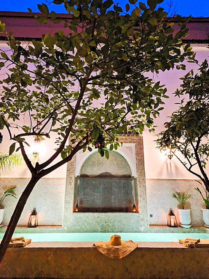 RIAD SAMAH