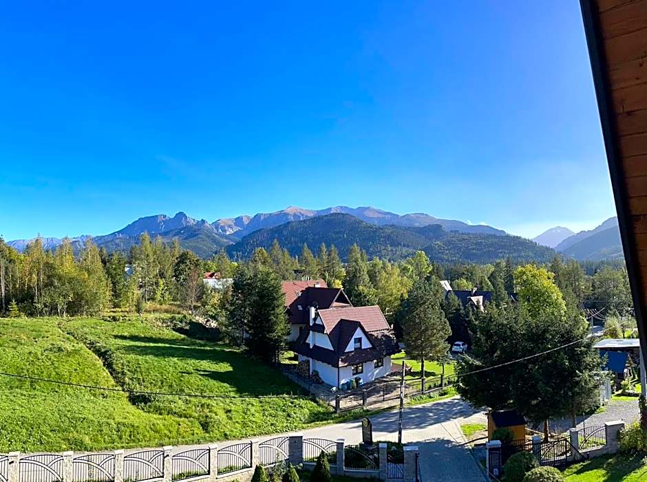 Willa Królewska - Wellness SPA - widokowe Pokoje i Apartamenty