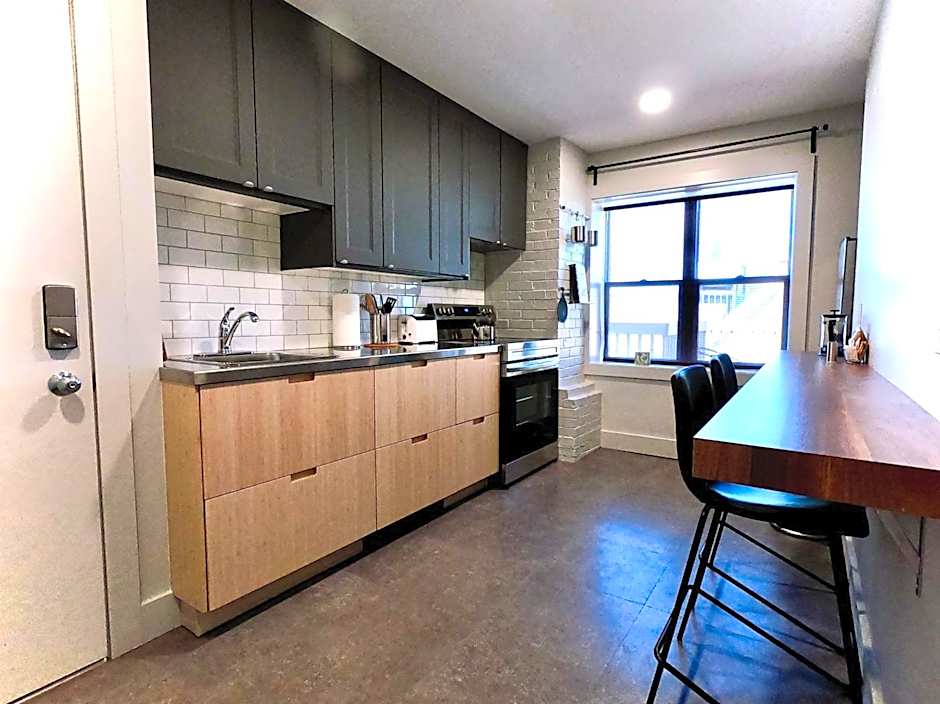 Morel Executive Suites