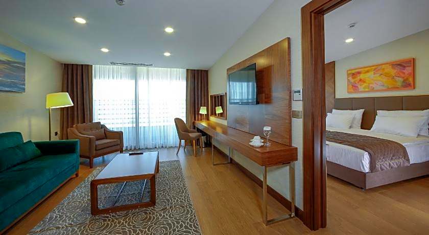 Ramada By Wyndham Bursa Cekirge Thermal & Spa