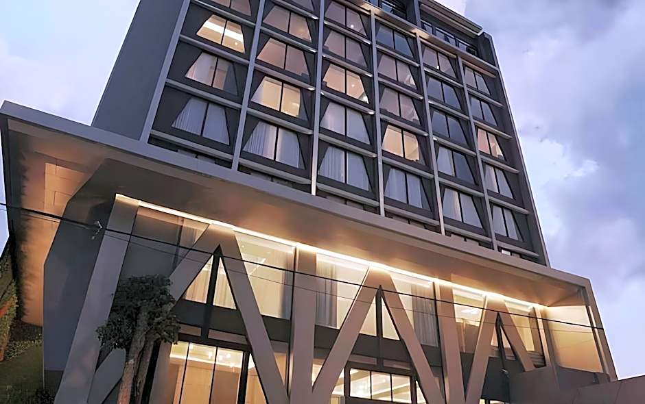 Awann Sewu Boutique Hotel & Suite