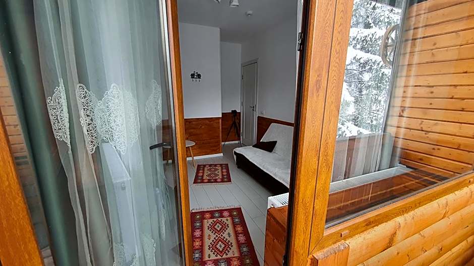 Cabana "Trei Brazi " Retezat