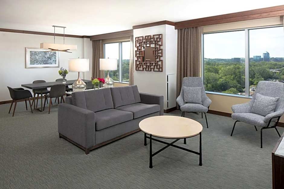 Photo 1 of 7 of Superior 2 Queen Beds, Executive Level
