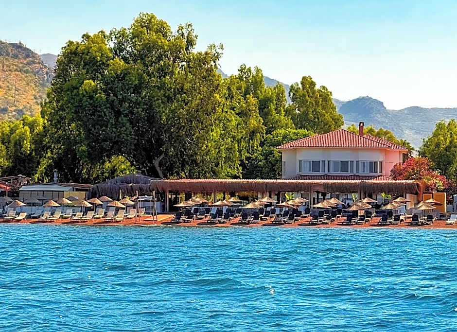 Thanos Hotel