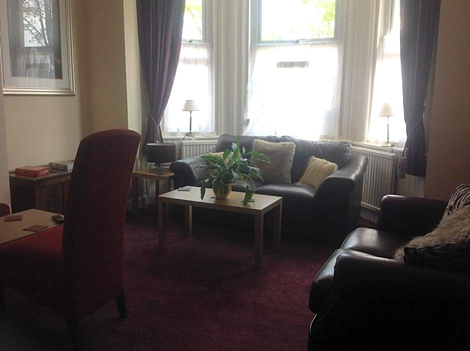 Cleasewood Guest House