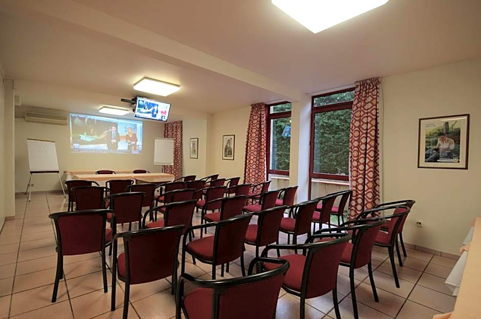 Logis Auberge La Diege