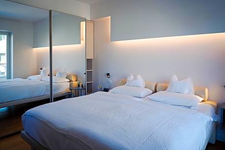 Design Double or Twin Room