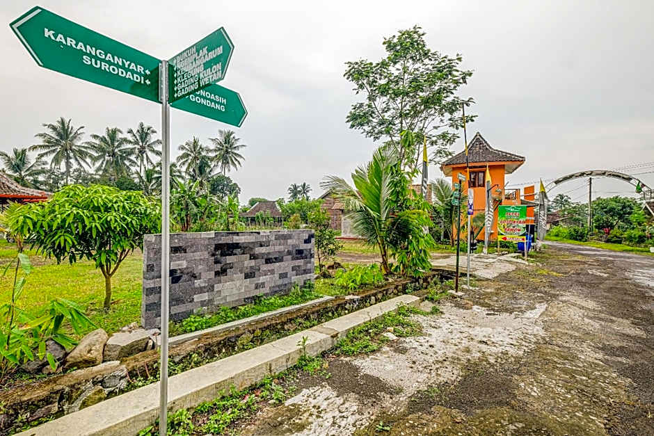 OYO Homes 90987 Desa Wisata Gabugan Syariah