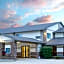 Super 8 by Wyndham Waverly