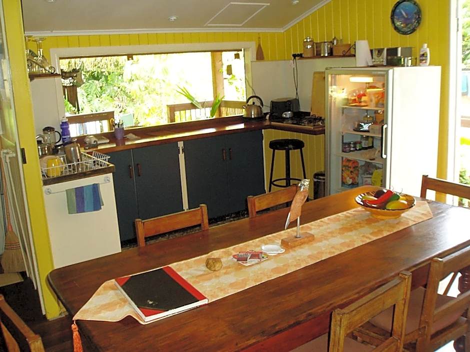 Mango tourist Hostel