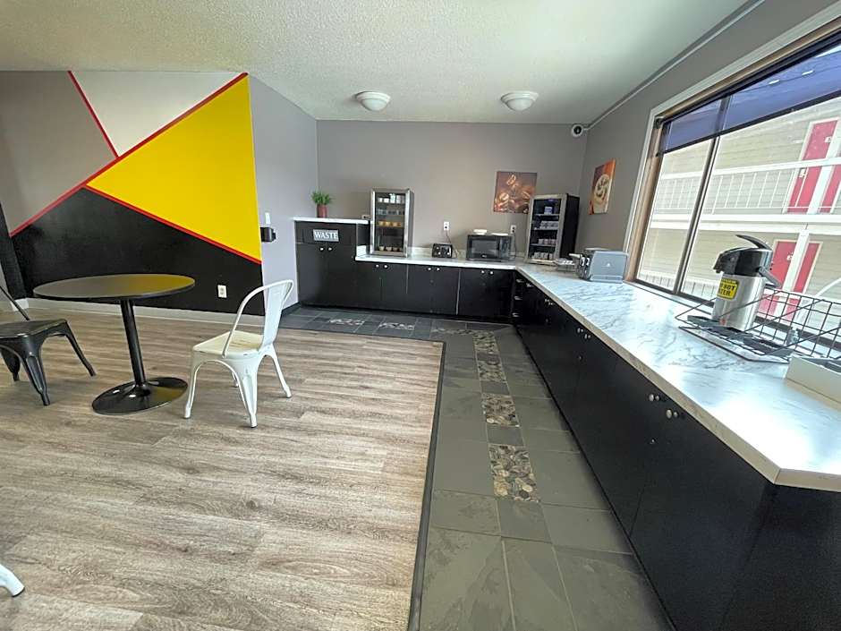 Sunnyside Inn and Suites