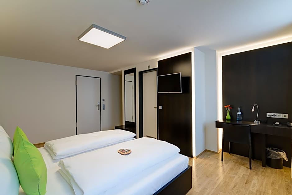 sevenDays Hotel BoardingHouse Mannheim