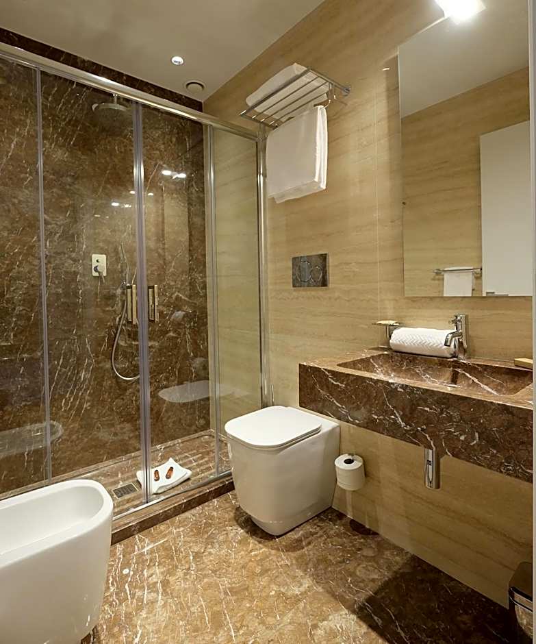 Navona Rooms