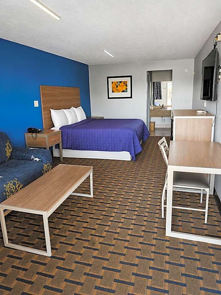 Ameristay Inn & Suites