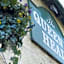 The Queens Head