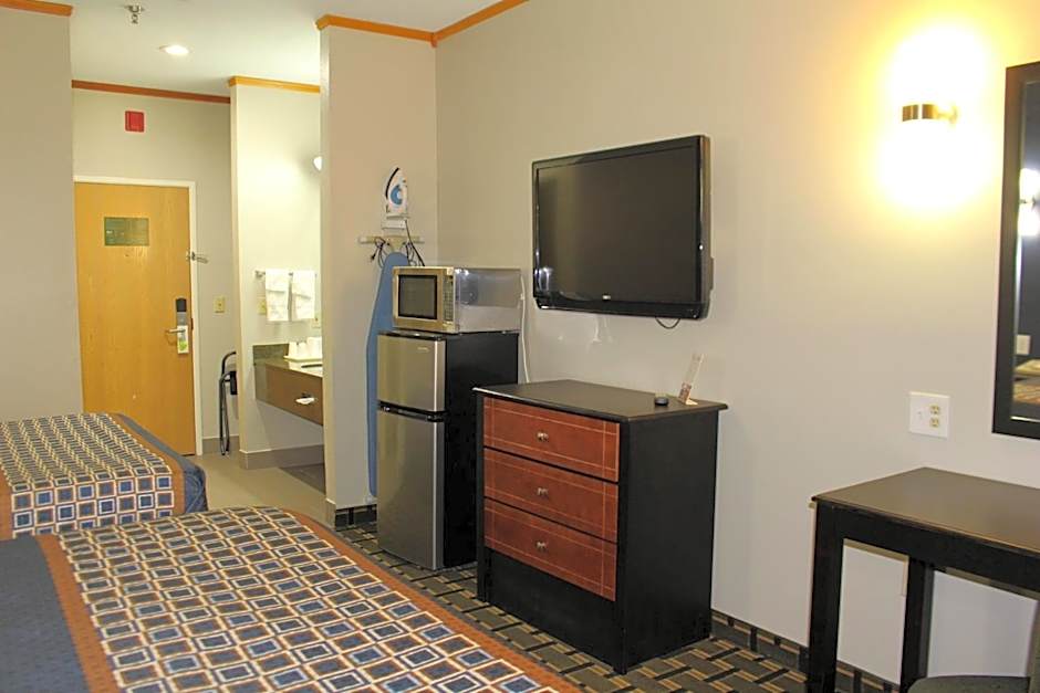 Home Gate Inn & Suites