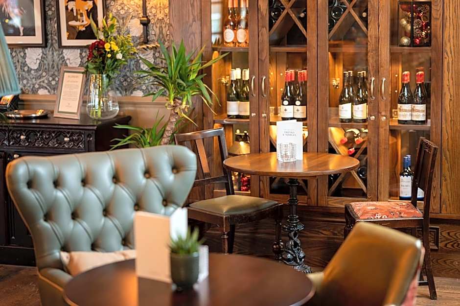 Riverside Hotel by Chef & Brewer Collection