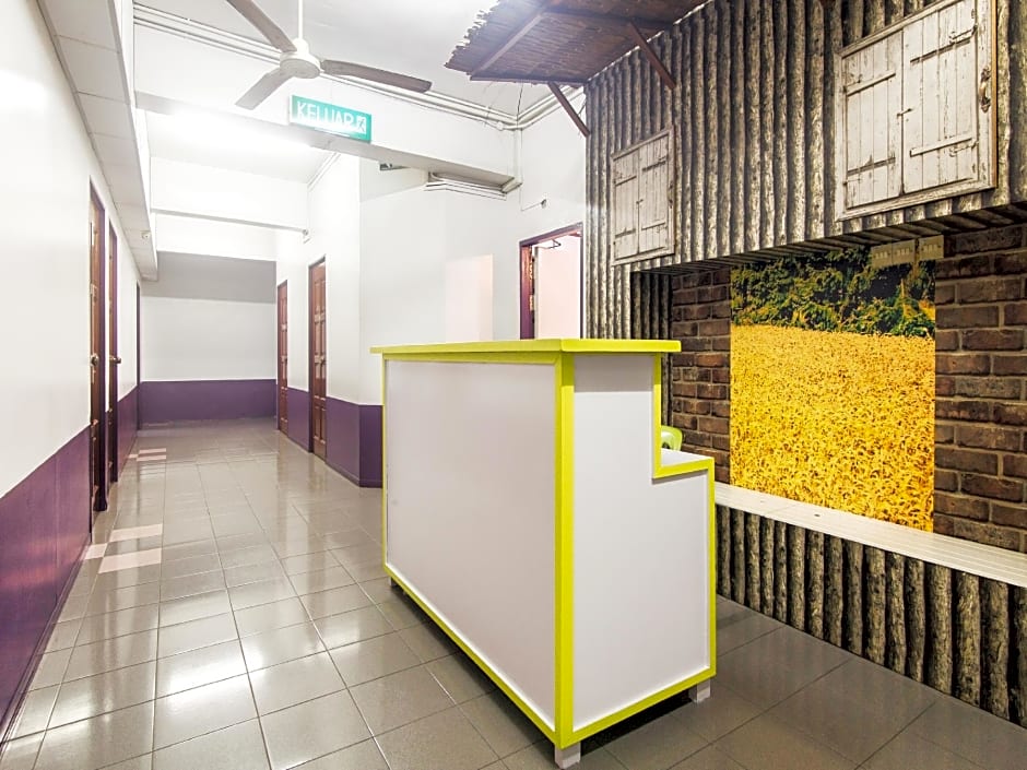 OYO 880 Hotel Purple Town