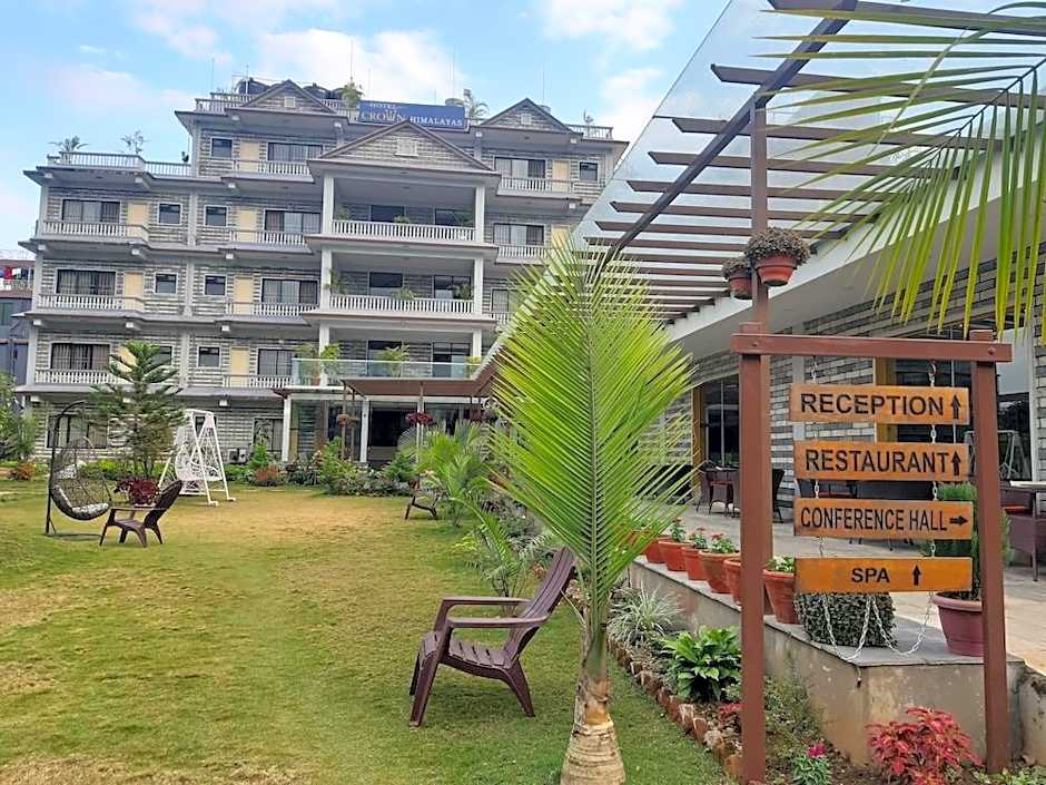 Hotel Crown Himalayas