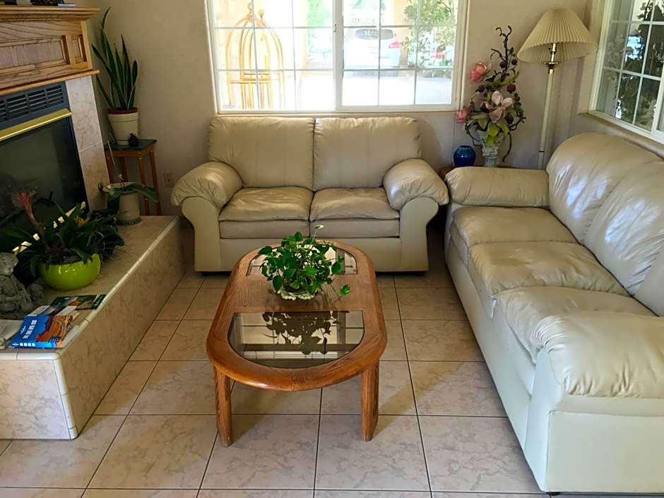 Garden Inn and Suites Fresno