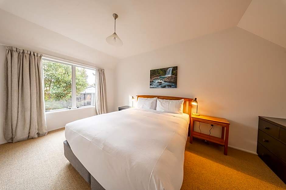 The Powderhorn Chateau