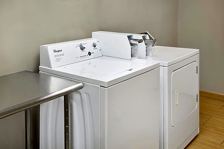 SpringHill Suites by Marriott Detroit Metro Airport Romulus