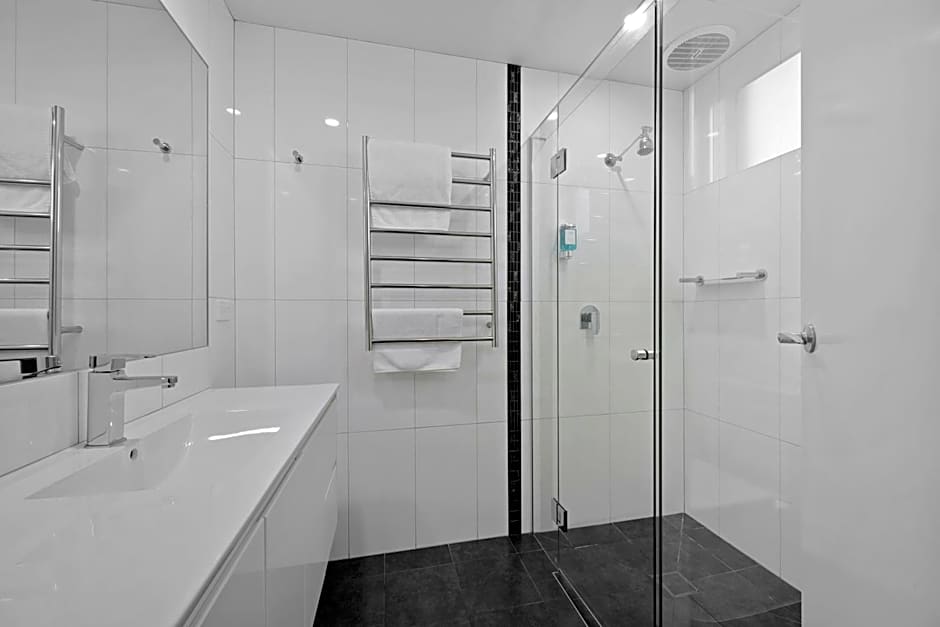 Hamilton Lonsdale Motel