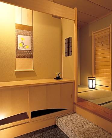 Japanese Style Room - Non-Smoking - Special Floor (Over 13 years old only) - Exterior Wall under Construction