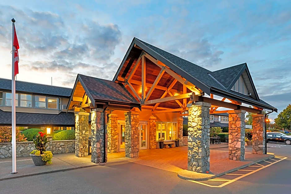 Best Western Plus Emerald Isle Hotel