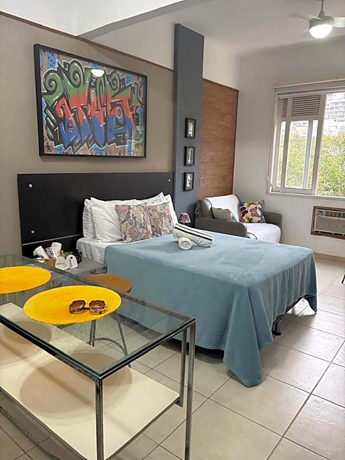 Top 20 - Apartamento em Copacabana perto da praia vista para montanhas