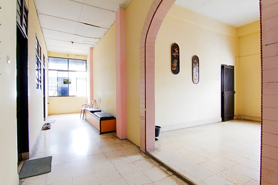 Hotel Halim Perdana by ZUZU