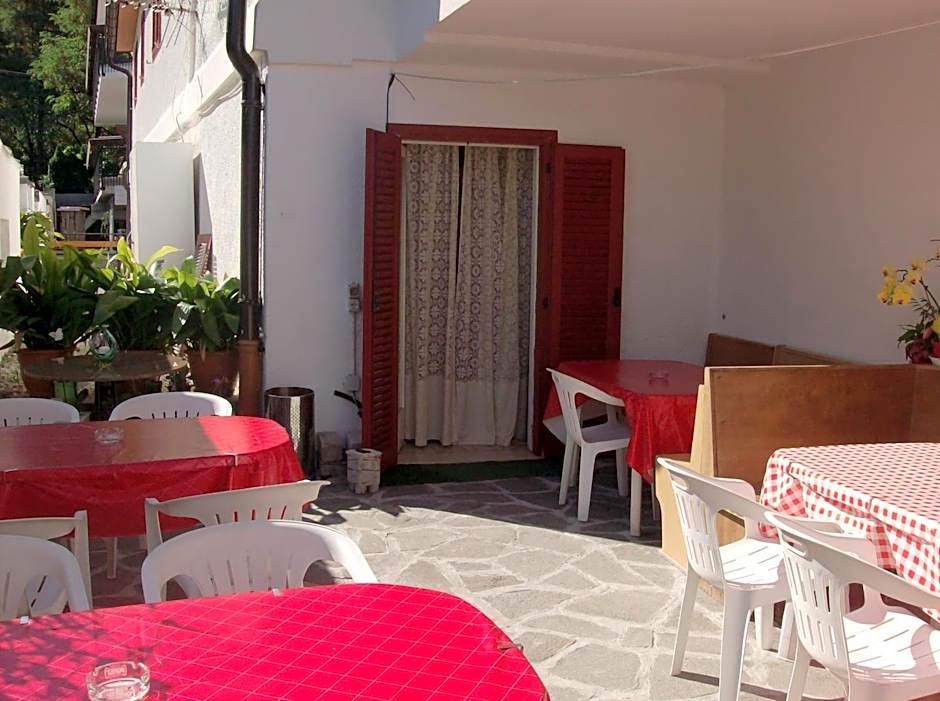 Pension Flora Albergo