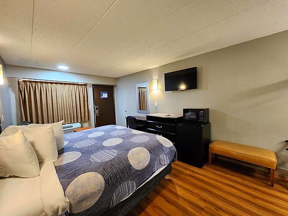 Americas Best Value Inn & Suites Little Rock at Scott Hamilton D
