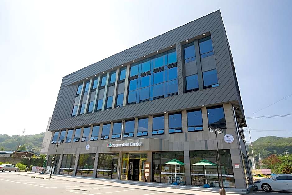 Wangyijimil Hanok Hotel