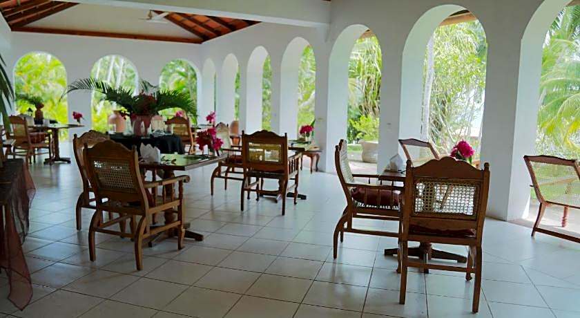 Eva Lanka Hotel