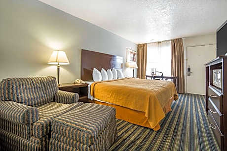 King Room - Non-Smoking