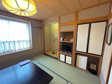 Japanese-Style Room