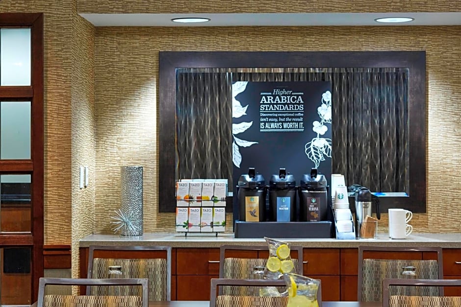 Courtyard by Marriott Bloomington by Mall of America