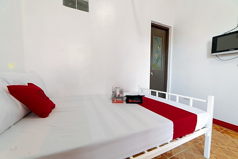 RedDoorz @ Pag Asa Rawis Legazpi