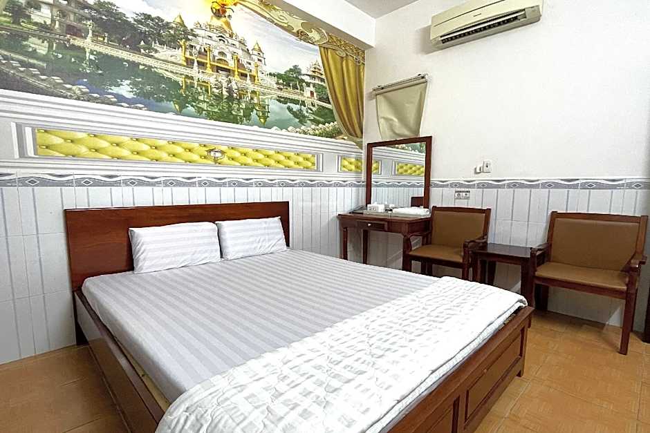 Hung Anh Hotel