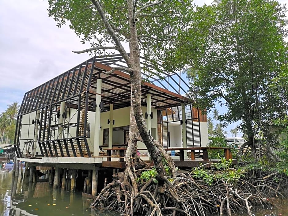 Escape Life Koh Kood