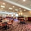 Clarion Inn & Suites At The Outlets Of Lake George