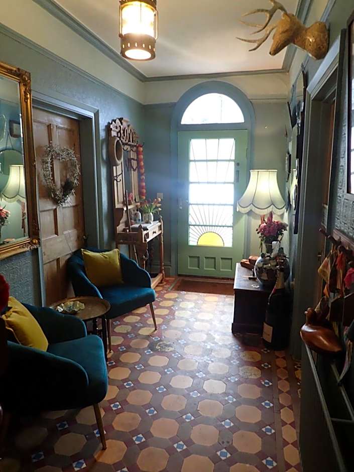 Newberry Beach lodge